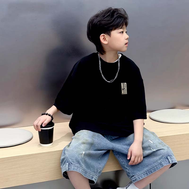 【90-160cm】トレンド感たっぷり 爆売れ中 シンプル スタイリッシュ 男の子 半袖 Tシャツ