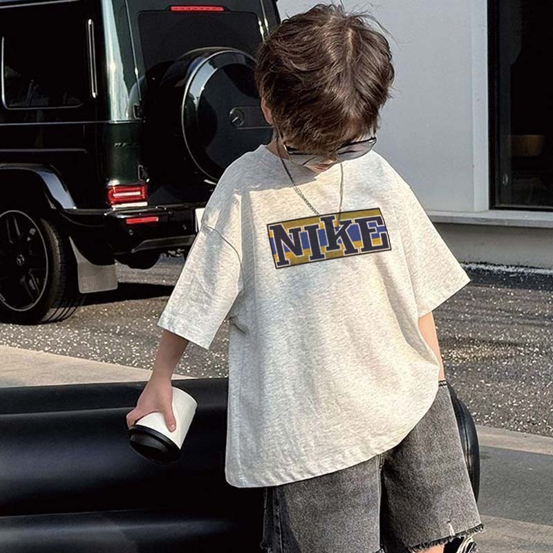 【90-160cm】目を引くデザイン 売れ筋 レトロ 着せやすい 半袖 Tシャツ