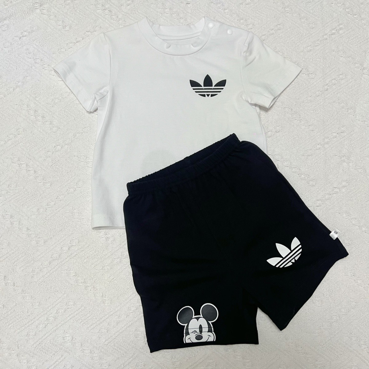 【73-100cm】目を奪われる可愛さ 絶対欲しい カジュアル 着せやすい Tシャツ+ショートパンツセットアップ